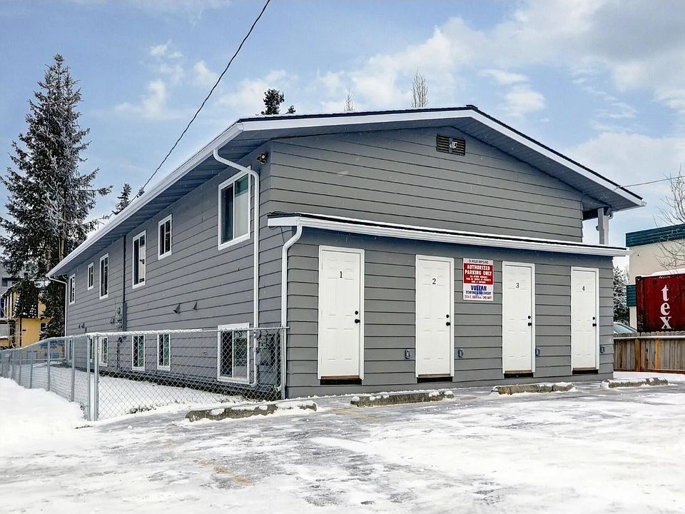 1st image of 818 E 10th Ave Unit 3