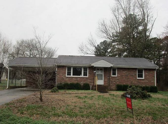 2nd image of 25213 Ritchie Ave