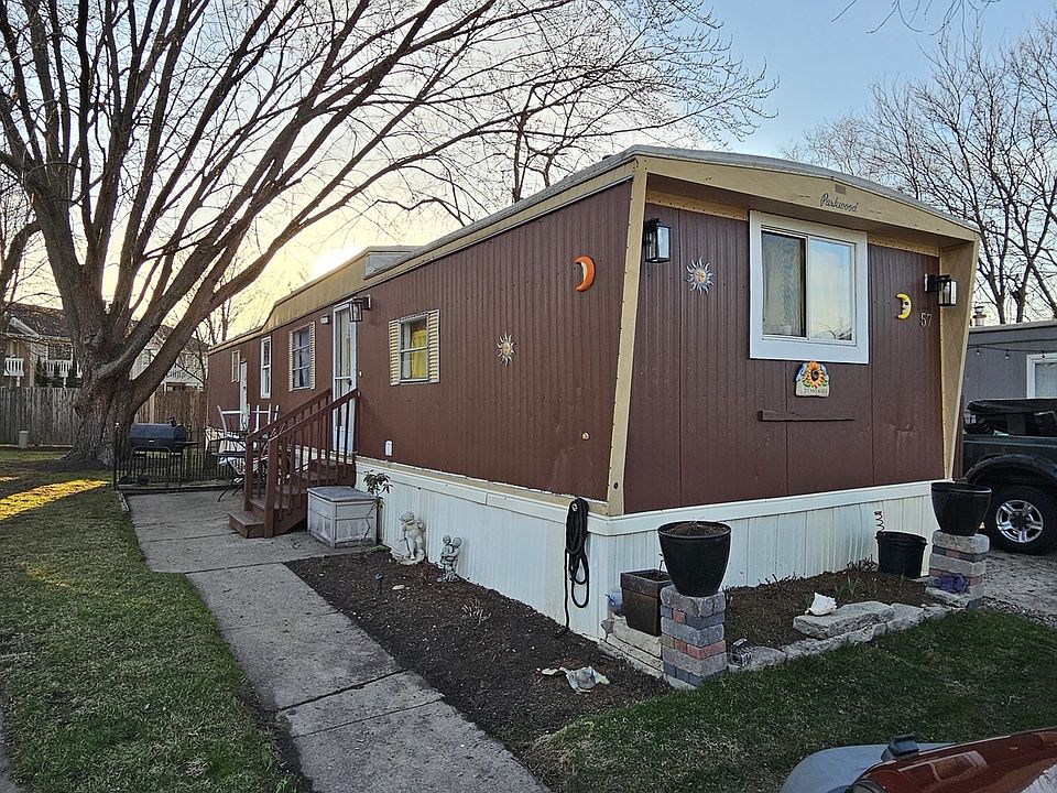 2nd image of 57 Curricle Rd