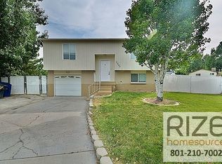 3227 W Tysonbrook Ct, Taylorsville, UT 84129