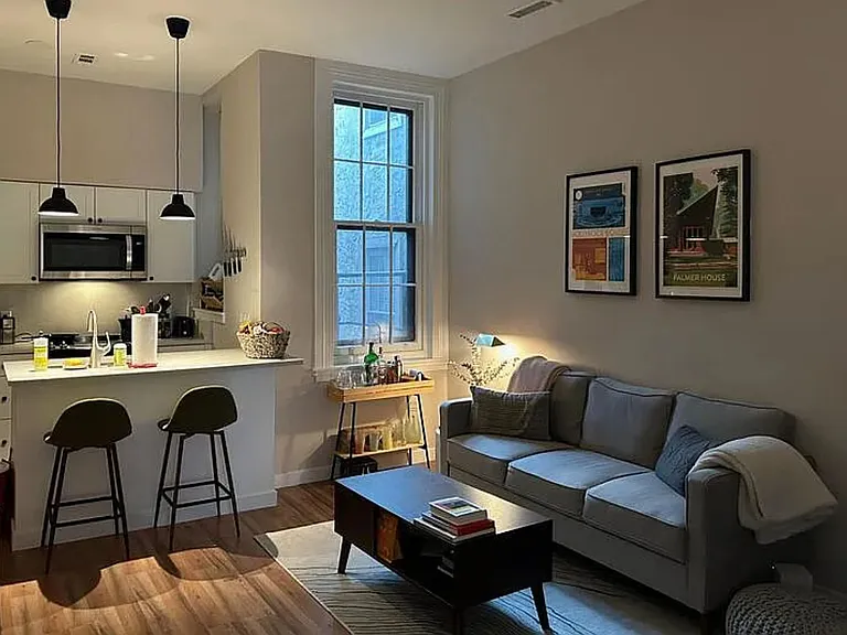 1525 Green St #2FF — Photo 3