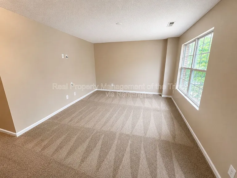 7 Loblolly Ct — Photo 7