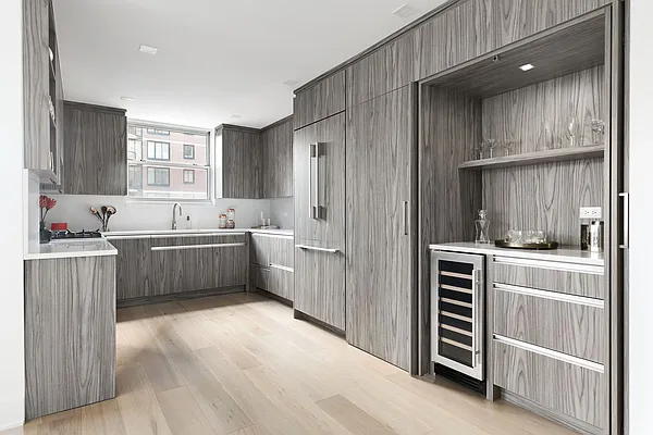 Sold by Compass | media 19