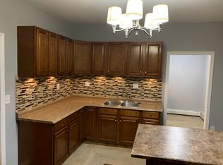 15 Springfield St APT 1, Lawrence, MA 01843