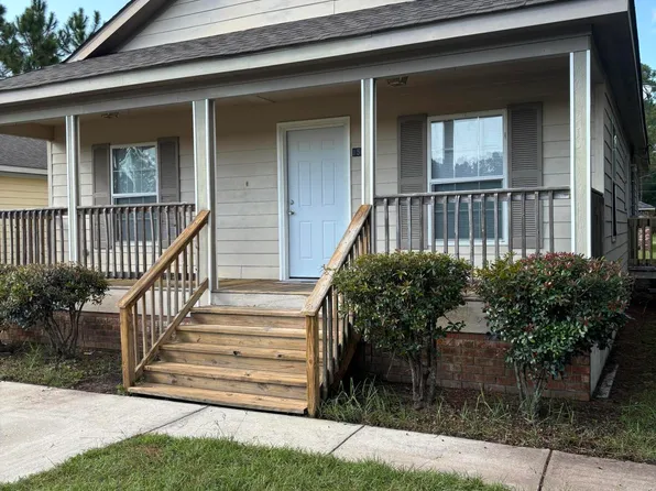 1508 Lima St, Gautier, MS 39553