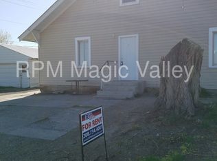 300 8th Ave S, South Saint Paul, MN 55075