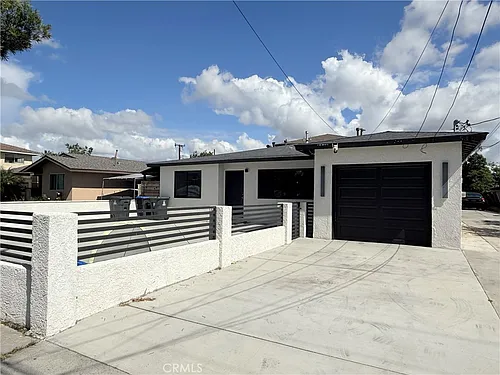 5319 Roosevelt Ave Photo 1