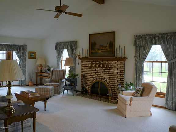 5th image of 8257 Wallinwood Springs Dr