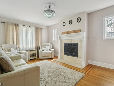 108 Elm St, Elmwood Park, NJ, 07407