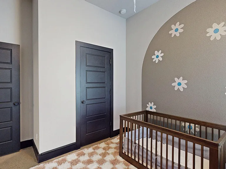 2504 Lazy Dog Ln — Photo 22