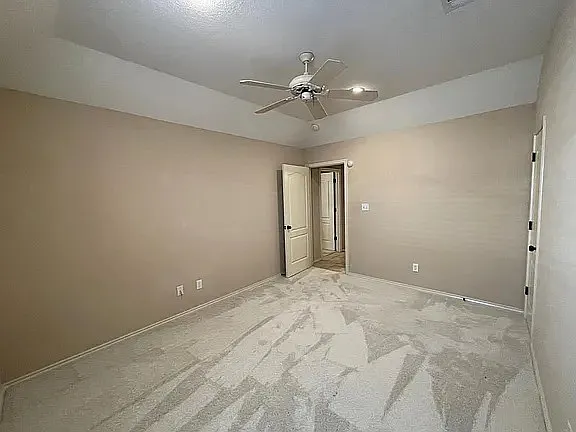 3201 Southridge Ct — Photo 17