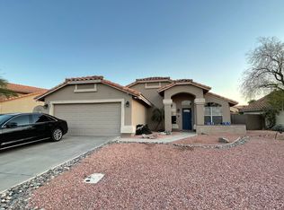 657 W Smoke Tree Rd, Gilbert, AZ 85233