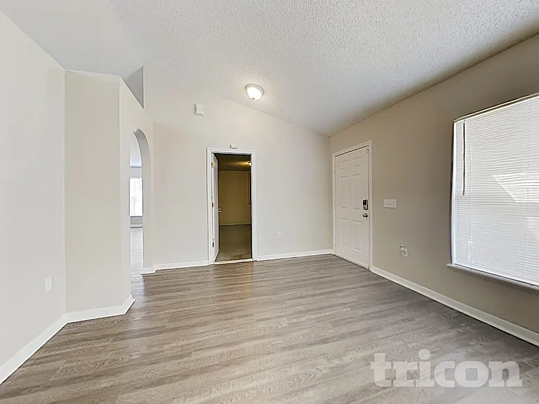 6372 Gainsboro Ave — Photo 4