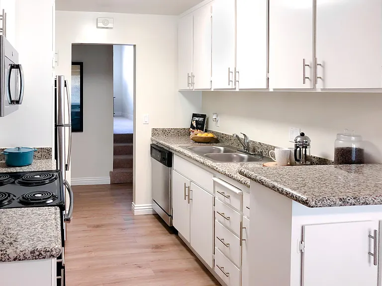 Spring Creek Apartments — Photo 25
