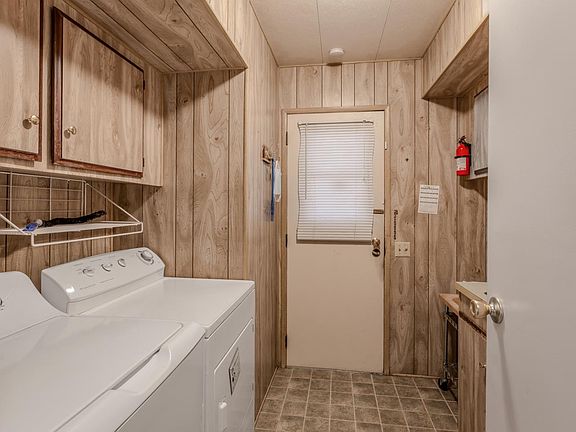 3rd image of 169 Walnut Dr #169