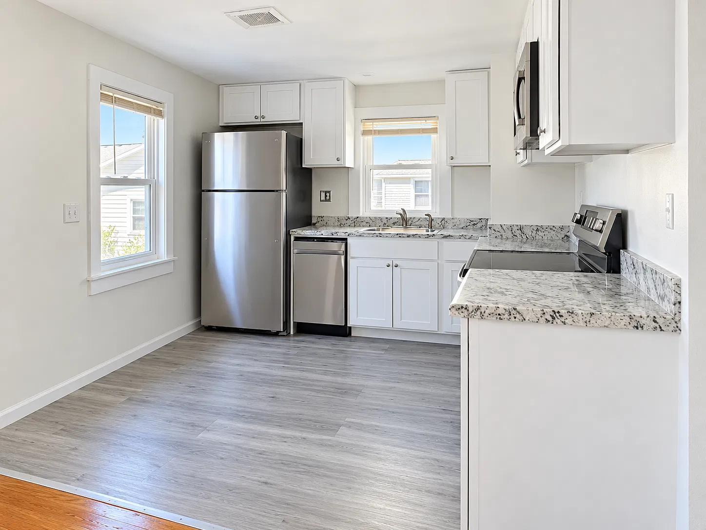 2 bed, 650 sqft, $1,850 — Photo 1