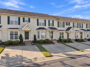 5205 Tanglewood Creek Ct, Raleigh, NC 27610