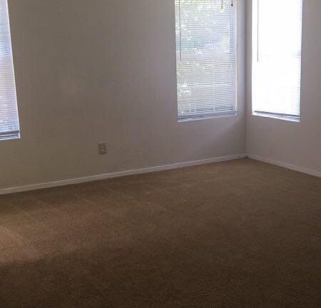3rd image of 1385 Strasbourg Ct