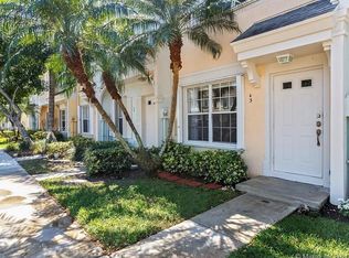 43 Simonton Cir, Fort Lauderdale, FL 33326