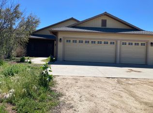 40285 Calle Vecina, Temecula, CA 92592