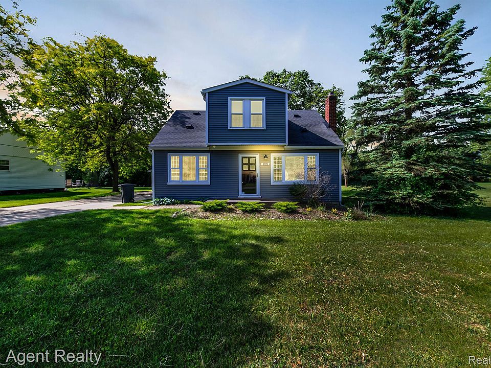 1st image of 2862 Dashwood Dr