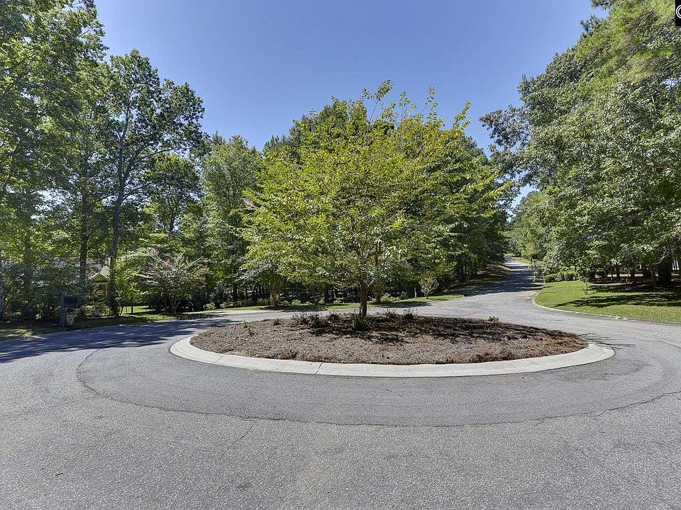 2nd image of 216 Ashley Oaks Dr