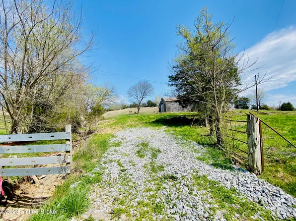 9 E Fork Rd, Harrodsburg, KY 40330