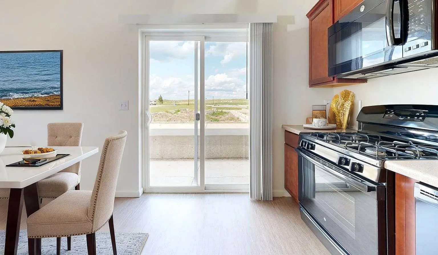 Stanley Point Townhomes — Photo 3