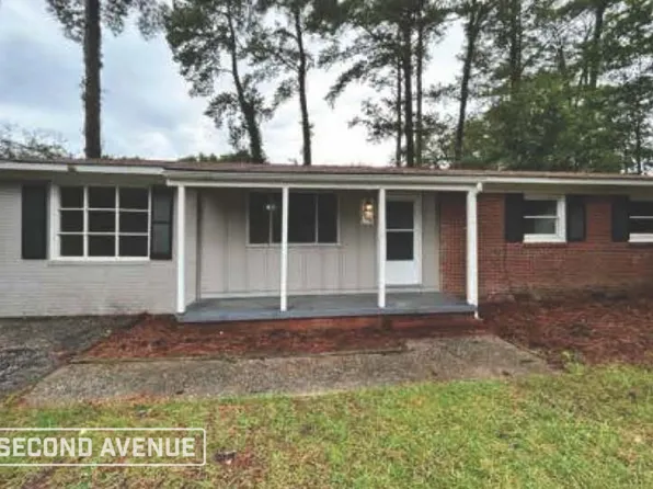 5041 Inverness Dr, Fayetteville, NC 28304