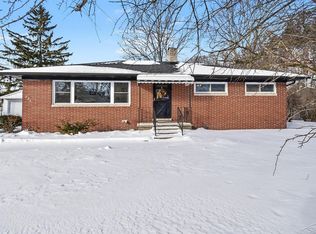 226 7th St, Freeland, MI 48623