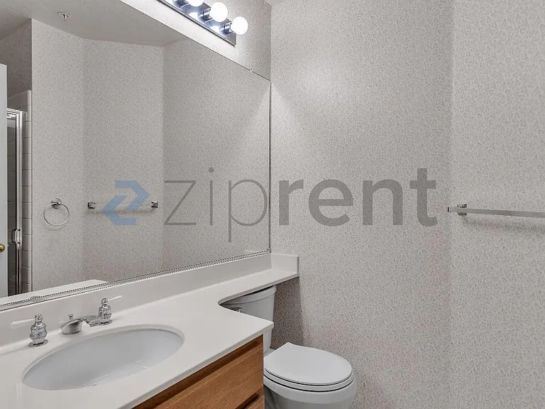 1001 Sandhurst Dr — Photo 29