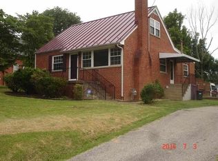 E Pea Ridge Rd, Huntington, WV 25705