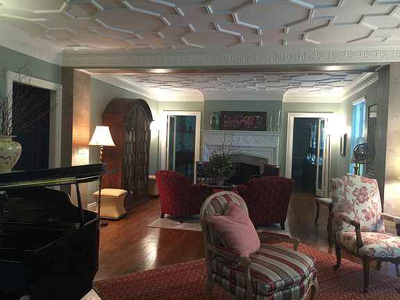 4th image of 13901 Shaker Blvd APT 1B