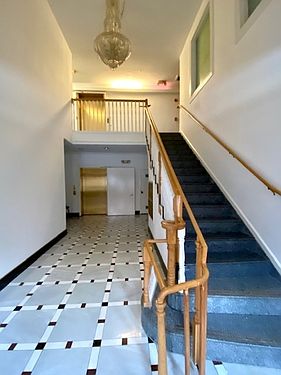 3rd image of 699 36th Ave APT 201