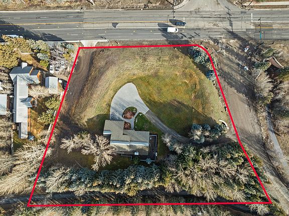 2nd image of 102 River Ranch Rd