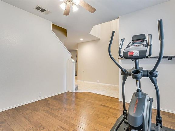 4th image of 4624 Vista Meadows Dr