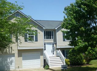 2670 Lake Park Bnd, Acworth, GA 30101