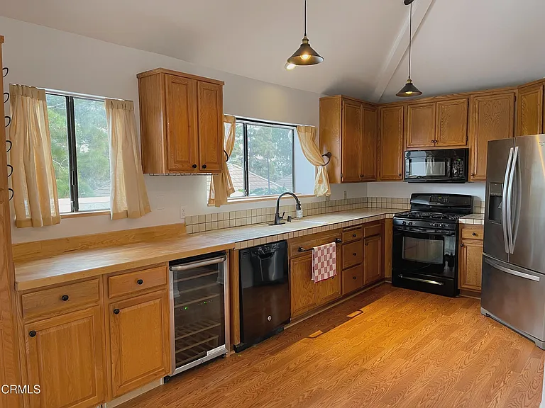 727 Island View Cir — Photo 9