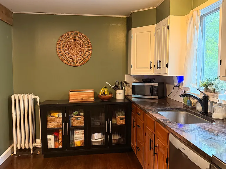 90 Lincoln Ave #1 — Photo 10