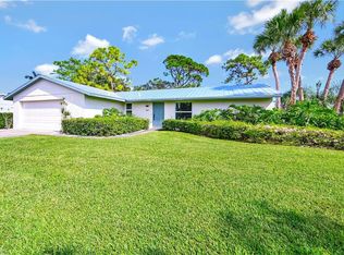 2265 Outrigger Ln, Naples, FL 34104