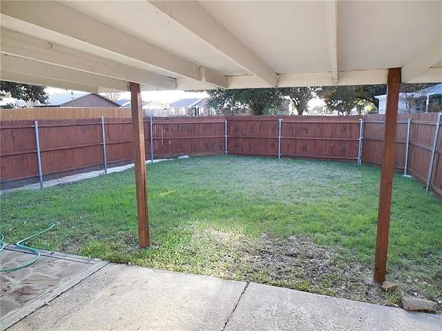 900 Acadia Dr — Photo 12