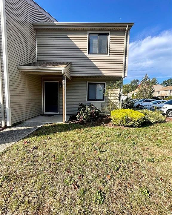 1st image of 371 Emmett St APT 49