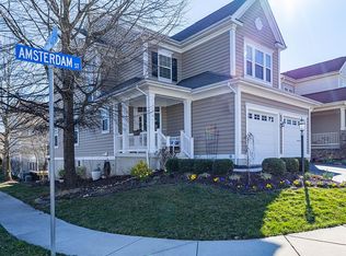 9815 Amsterdam St, Lorton, VA 22079