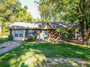 504 SE 3rd St, Perkins, OK 74059