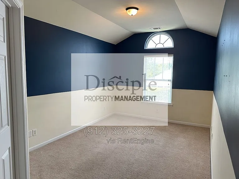 169 Regency Cir — Photo 32