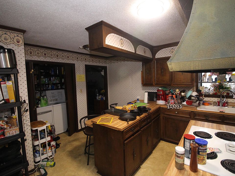 22nd image of this home