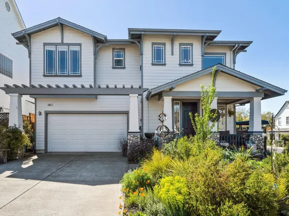 1661 Stirrup Loop, Healdsburg, CA 95448