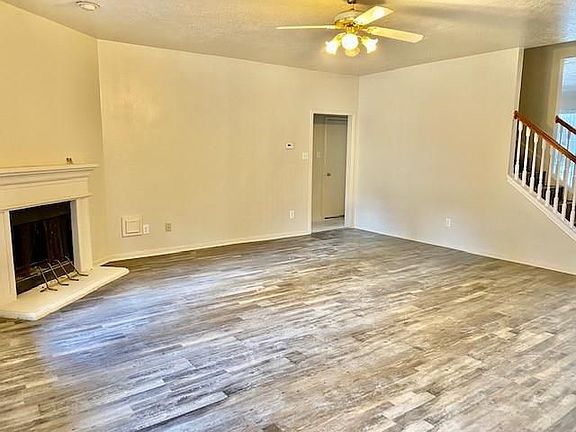 4th image of 5110 Barton Creek Dr