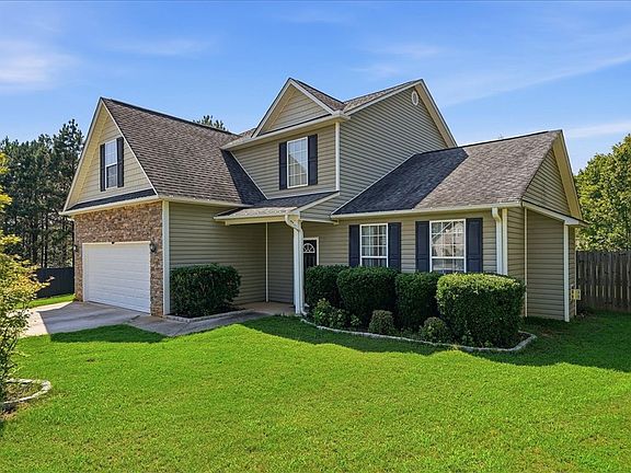 3rd image of 116 Kingsdale Ct