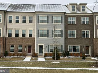 3516 Flatwoods Dr, Frederick, MD 21704